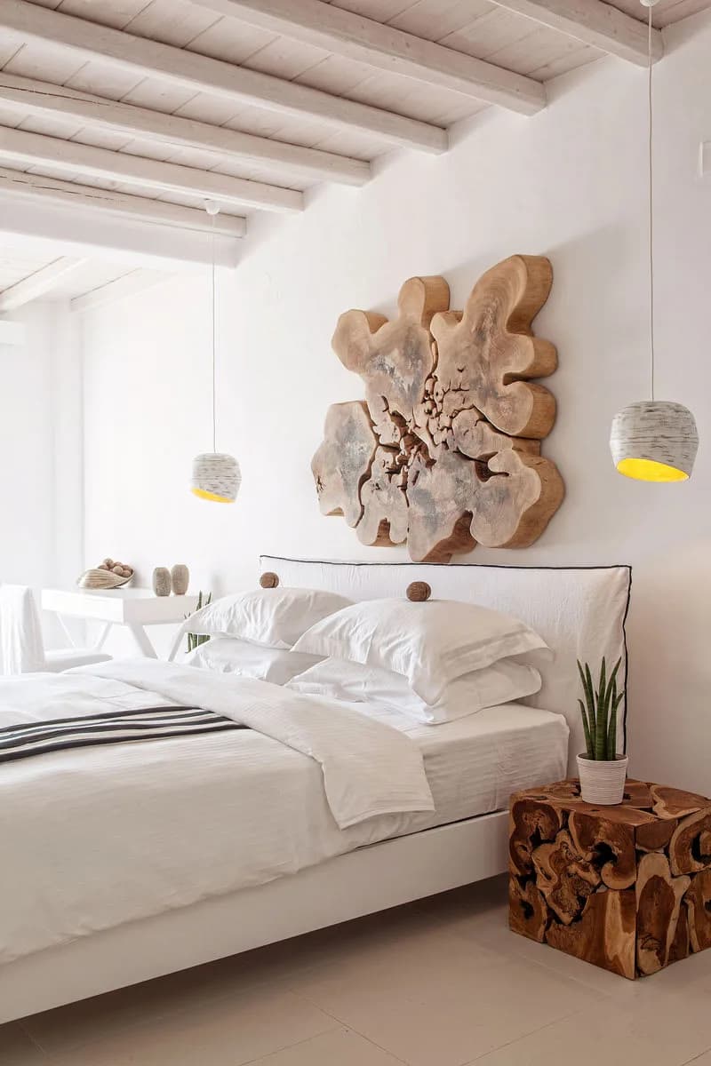 OASIS OF COMFORT WITH SOPHISTICATED INTERIORSAND UNDISTURBED VIEWS photo 4