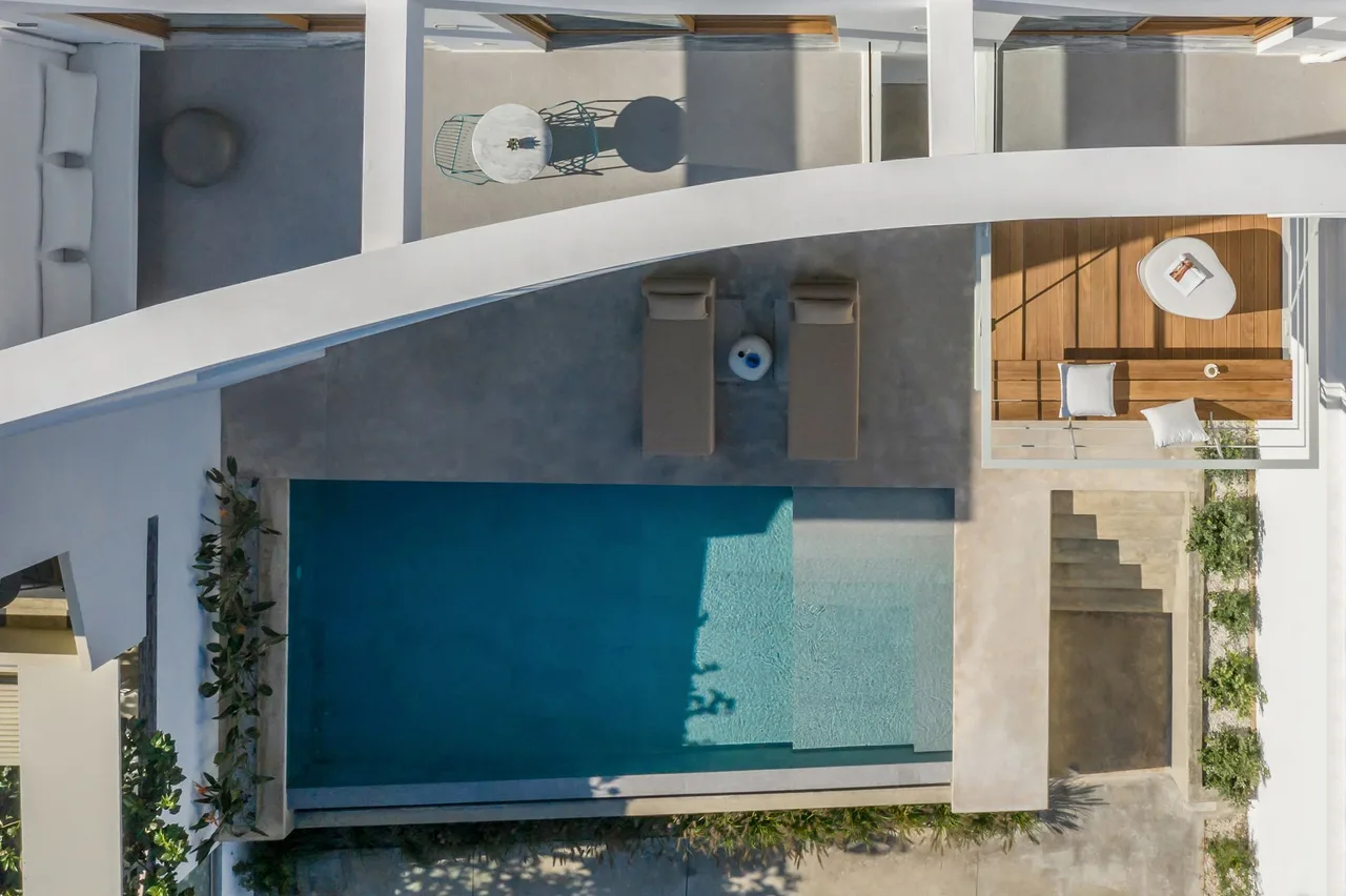 LUXURIOUS MODERN MINIMALIST STYLE WITH PANORAMIC VIEW OF THE CRETAN SEA photo 3