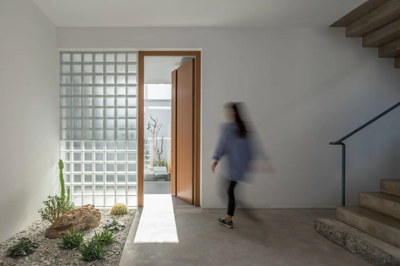 LUXURIOUS MODERN MINIMALIST STYLE WITH PANORAMIC VIEW OF THE CRETAN SEA photo 5