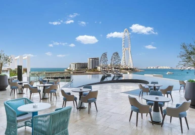 Beachfront luxury Residence with breathtaking views photo 4