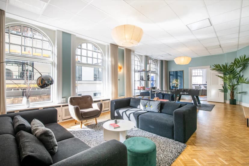 Downtown Three Bedroom Retreat in Copenhagen