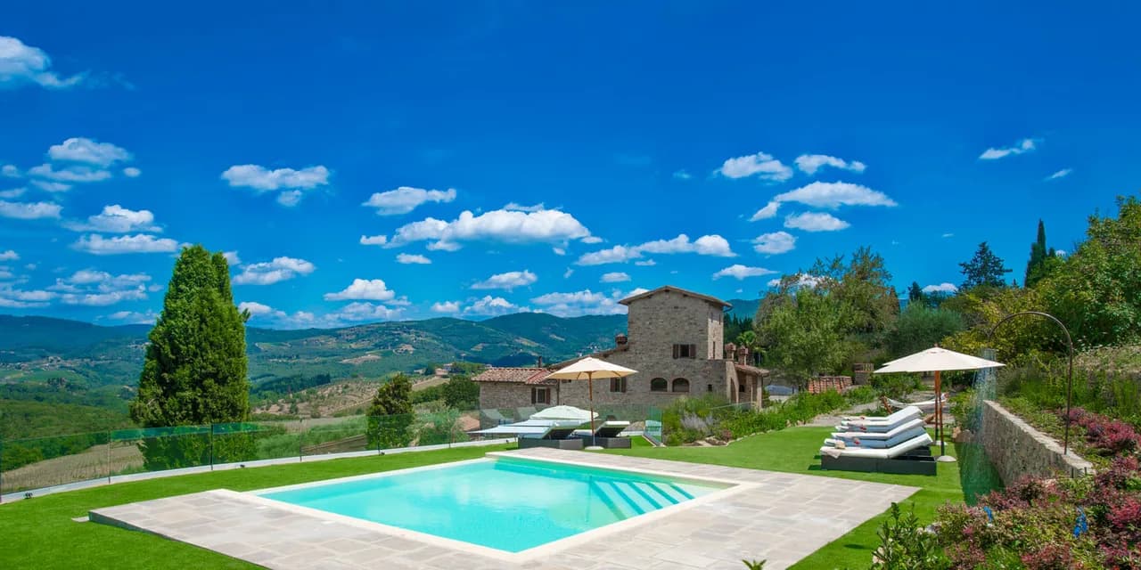 LOVELY 16TH CENTURY ESTATE WITH INFINITY POOL photo 4