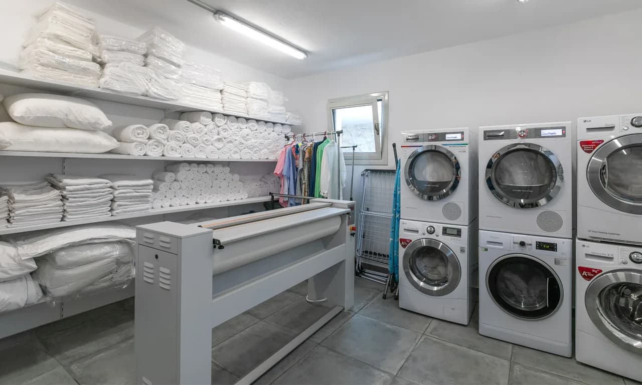 ULTIMATE LUXURY 20BR ESTATE IN MYKONOS