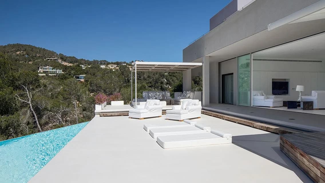 CONTEMPORARY MODERN VILLA IN IBIZA photo 2