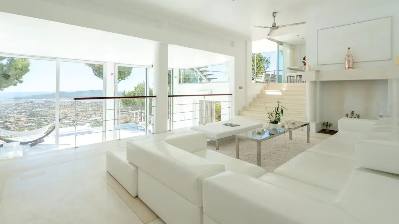 SPECTACULAR VILLA WITH INCREDIBLE VIEWS OF THE OLD TOWN photo 3