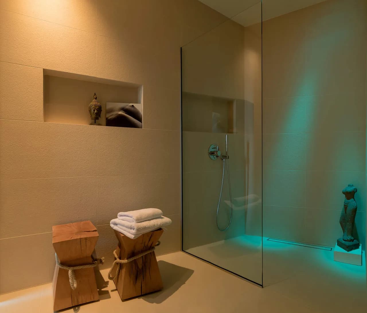Luxurious Villa With Beautiful Sea View photo 4