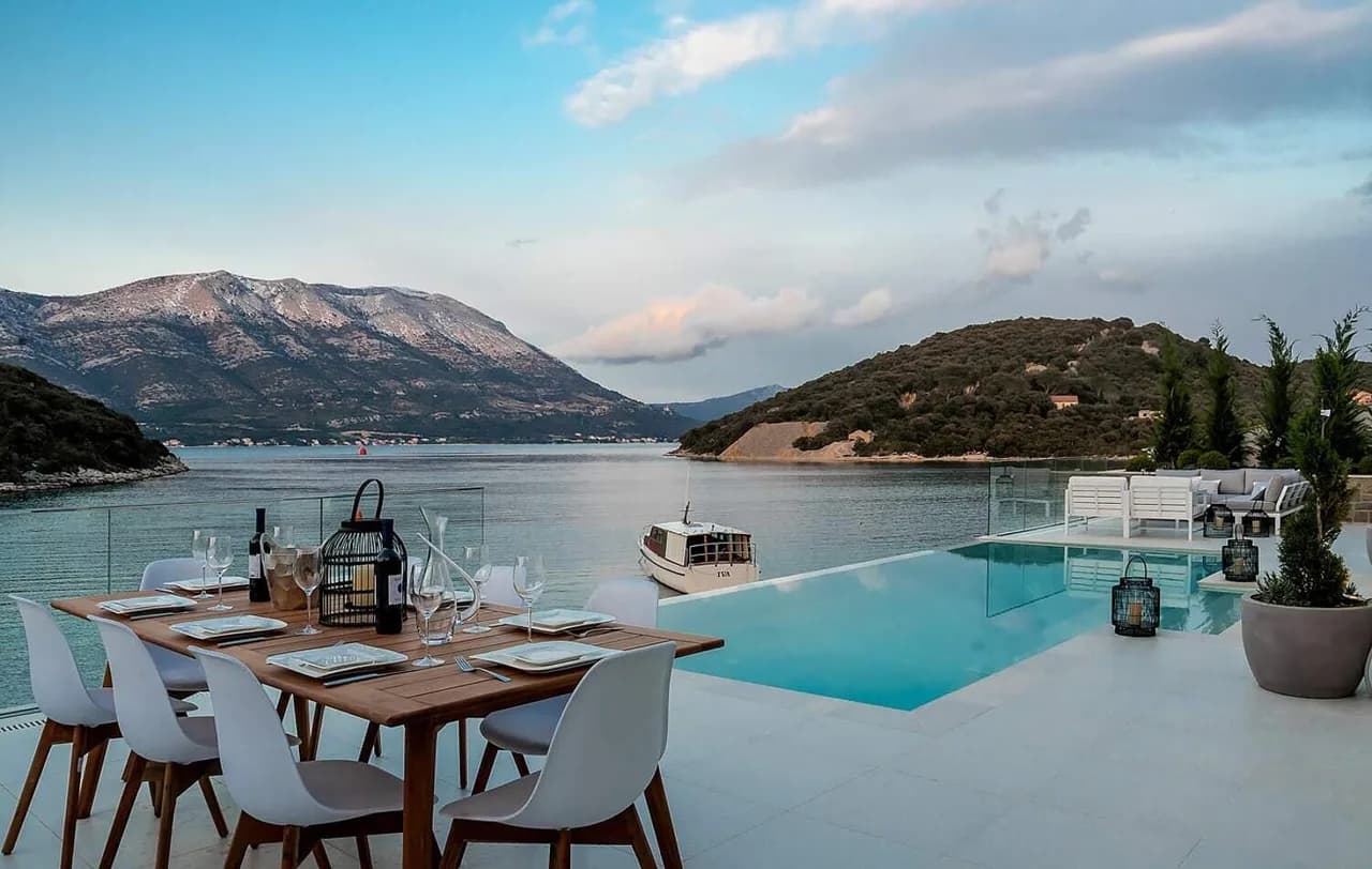 Prima Villa With Private Pool photo 2