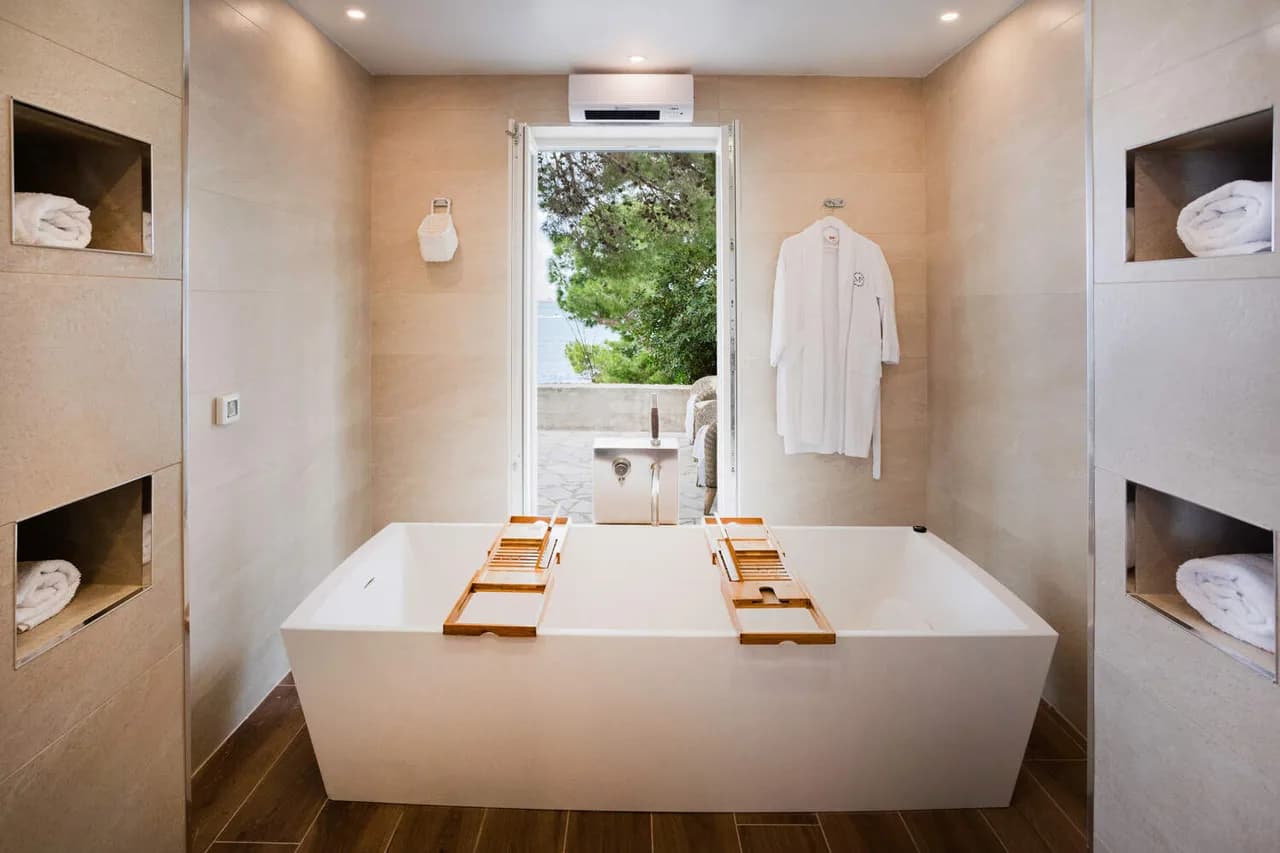 STUNNING VILLA WITH PRIVATE BEACH photo 5