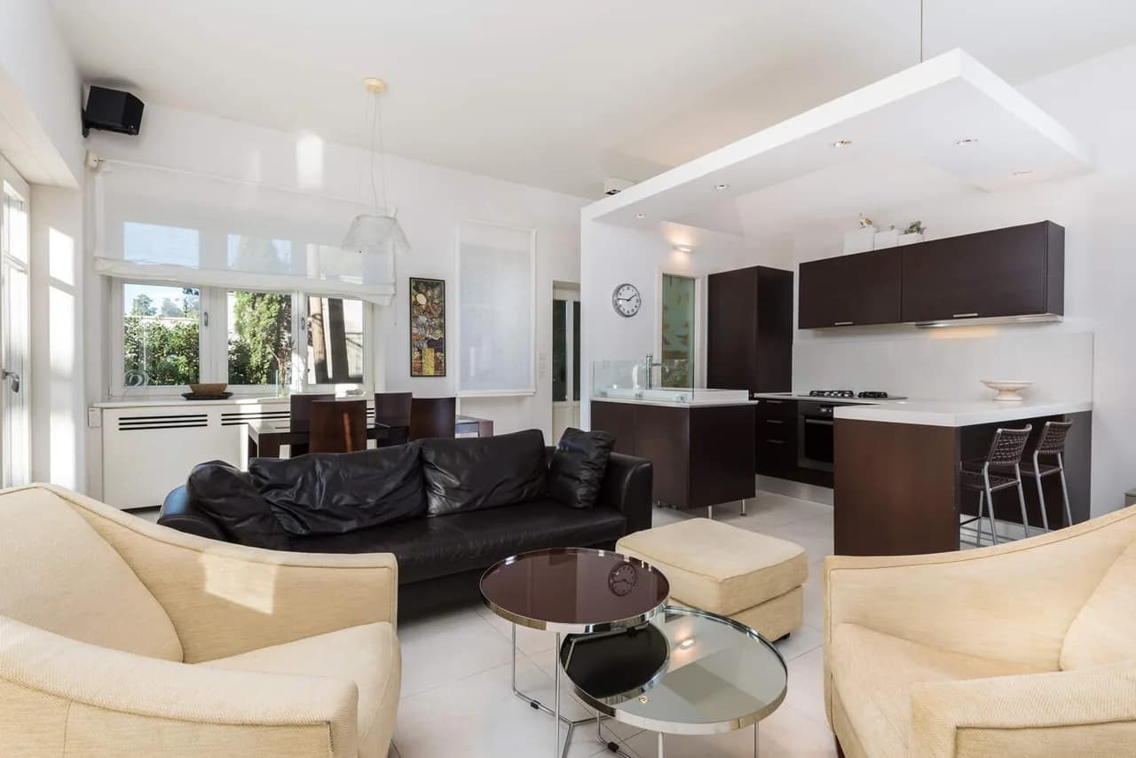 GRAND BEACHFRONT VILLA SURROUNDED BY AMAZING VIEWS photo 5