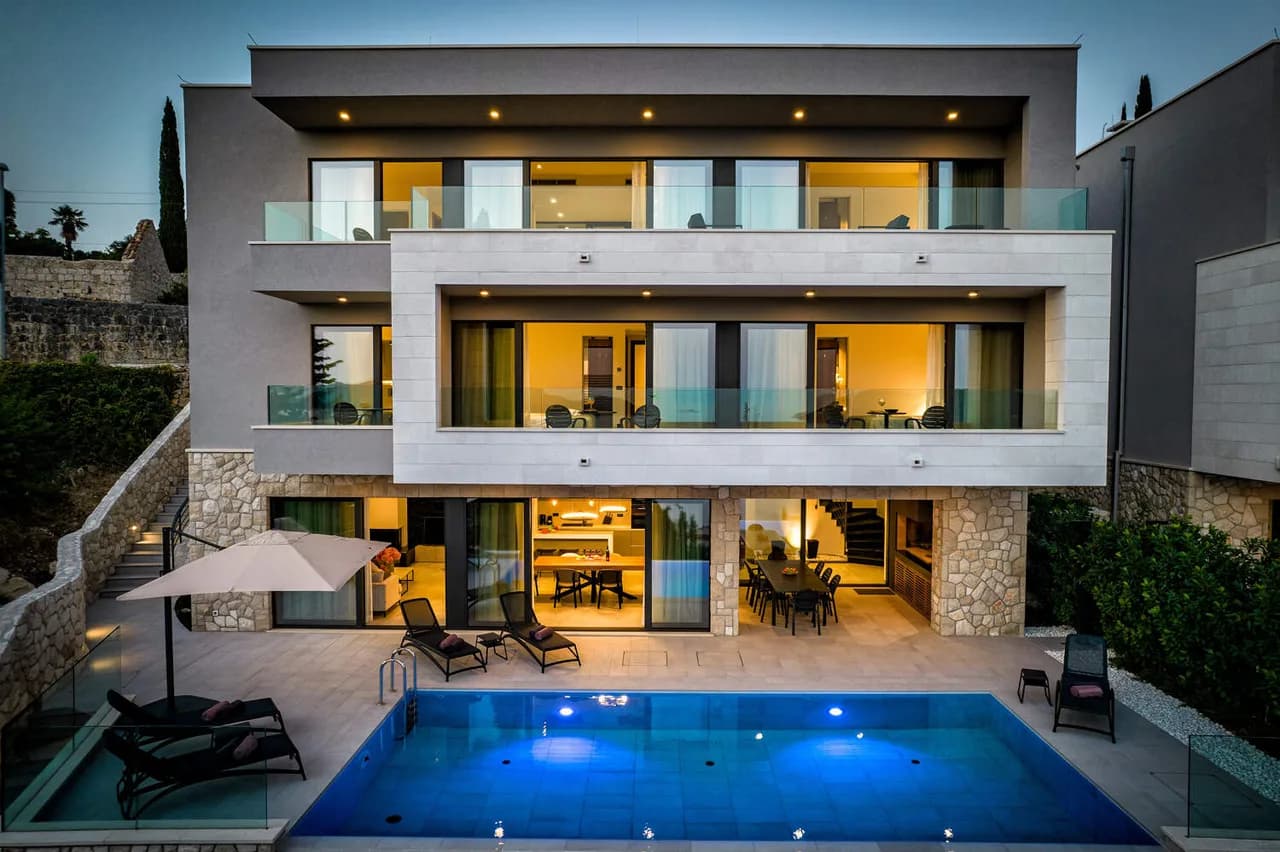 FANTASTIC DELUXE VILLA SURROUNDED BY PANORAMIC SEA VIEWS photo 2