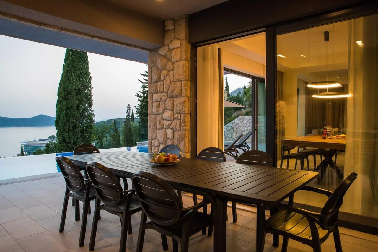 FANTASTIC DELUXE VILLA SURROUNDED BY PANORAMIC SEA VIEWS photo 4