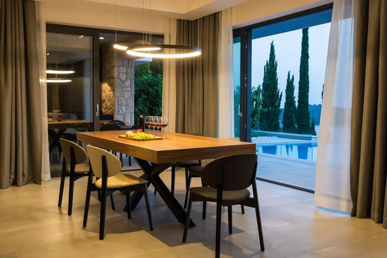 FANTASTIC DELUXE VILLA SURROUNDED BY PANORAMIC SEA VIEWS photo 5