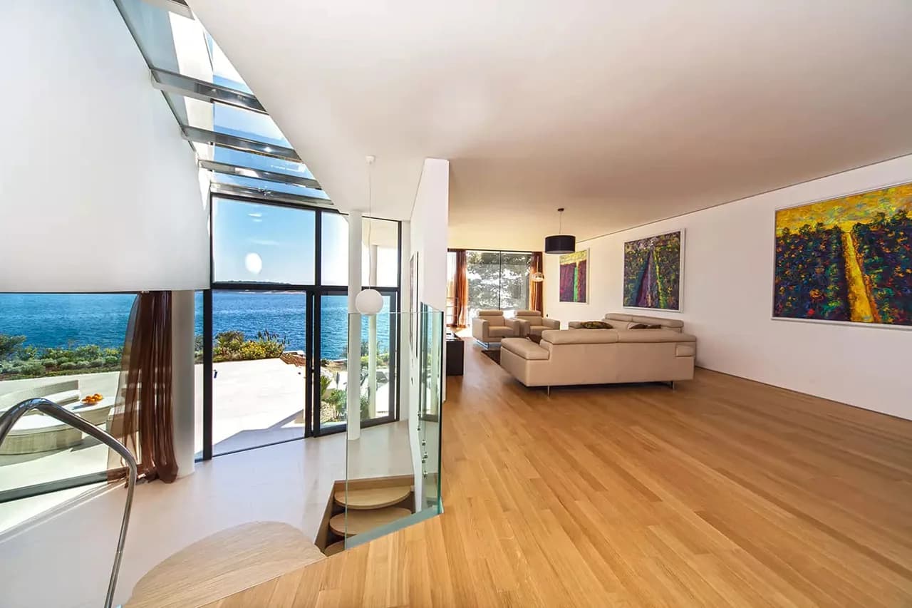 Grand Modern Villa in the Sea Side