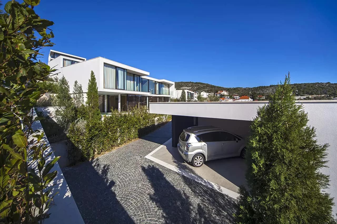 Grand Modern Villa in the Sea Side photo 3