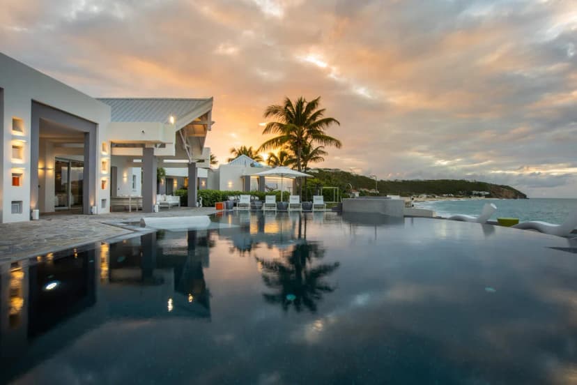 GORGEOUS BEACHFRONT VILLA WITH HEATED POOL