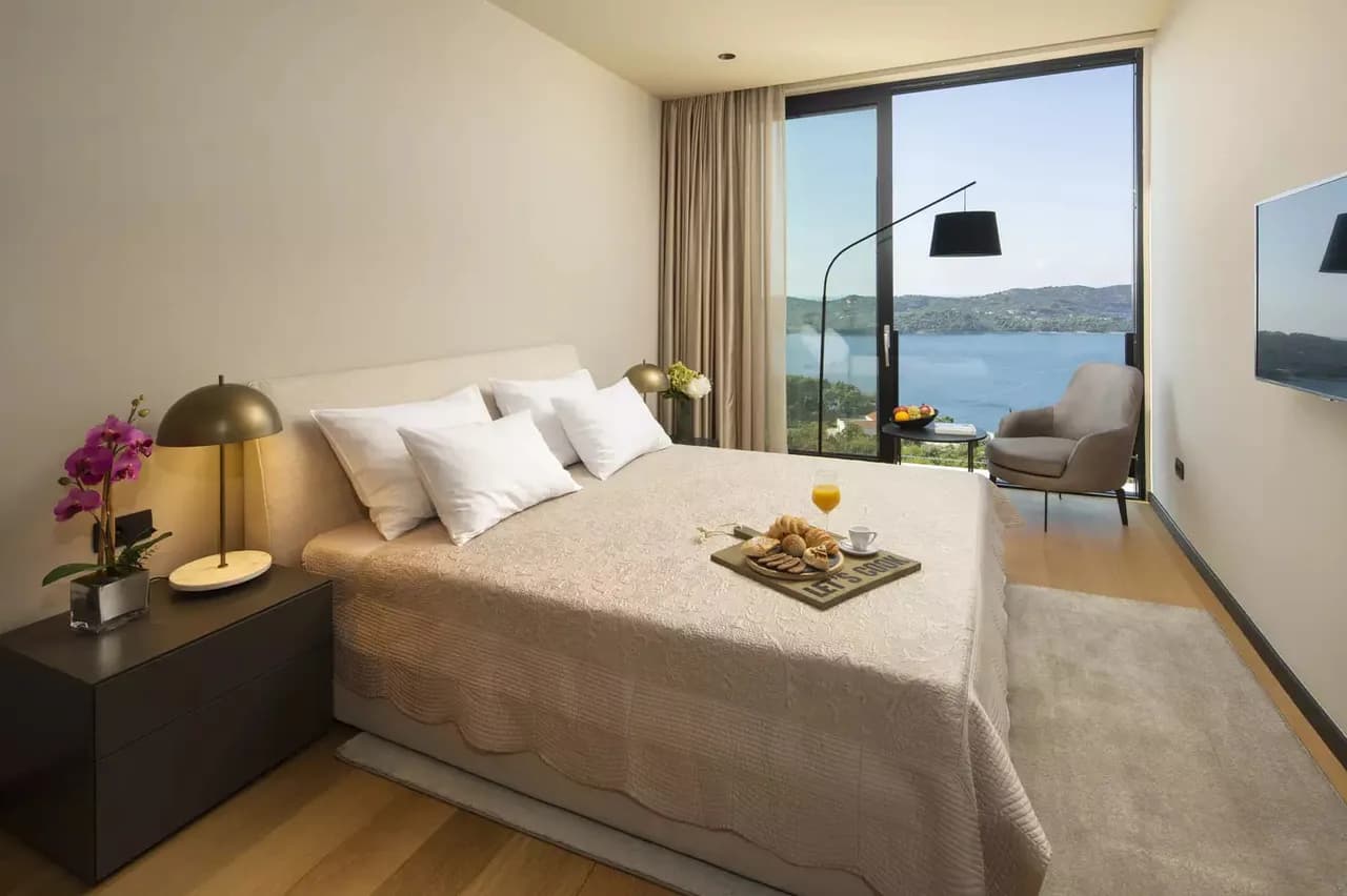 BEAUTIFUL MODERN VILLA WITH SEA SIDE VIEW photo 3