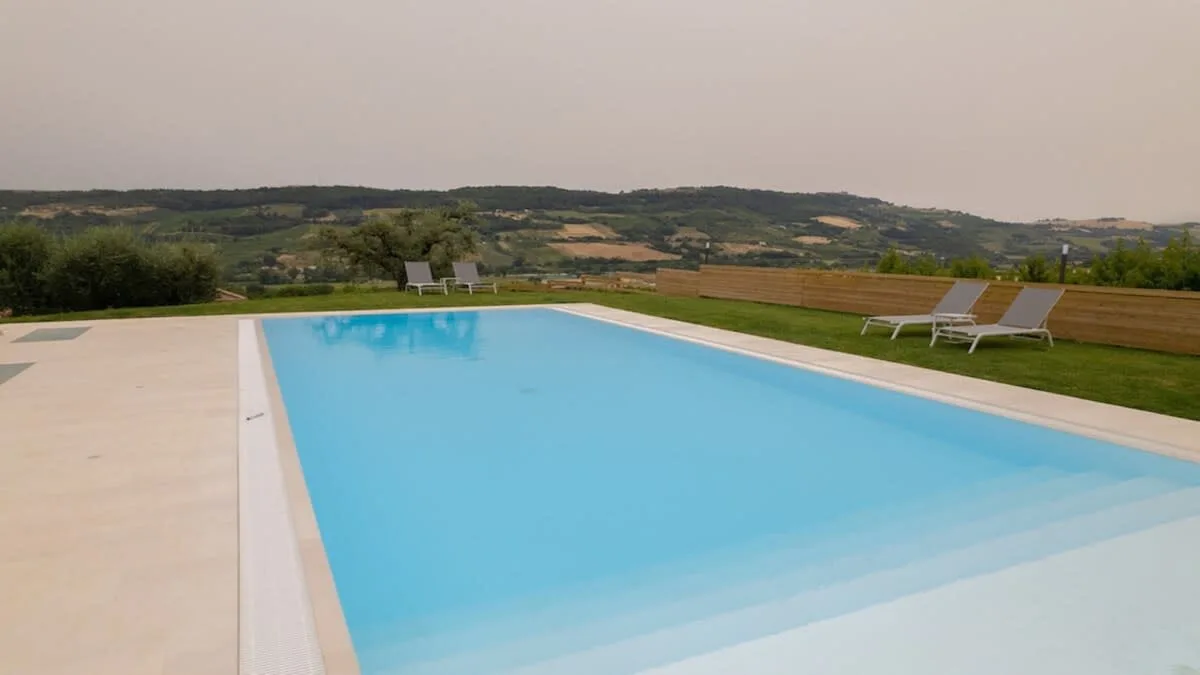 VILLA WITH SALT WATER INFINITY POOL AND SURROUNDED WITH FRUIT TREES photo 2
