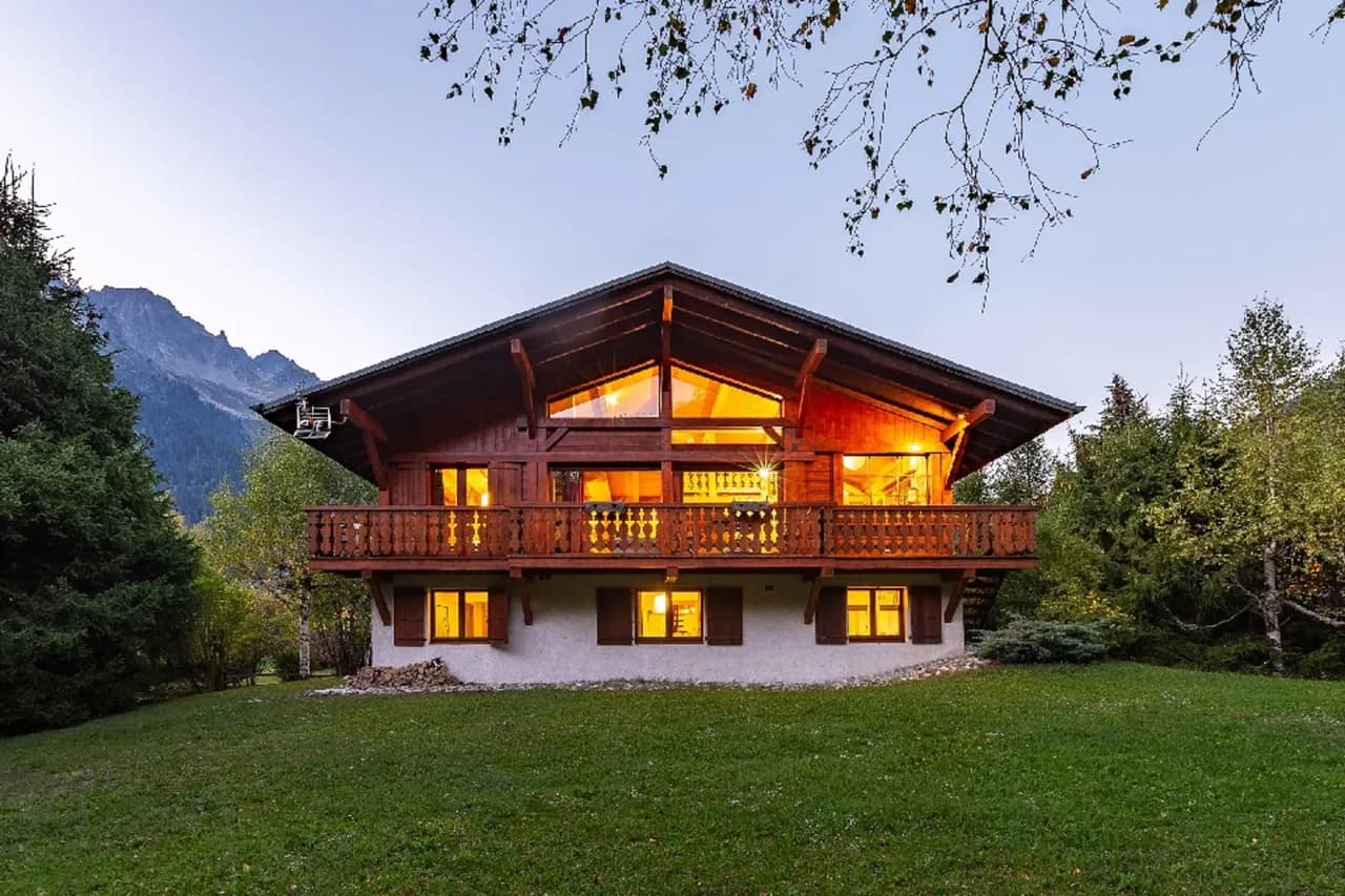 Majestic Mountain View Near Chamonix Centre photo 2