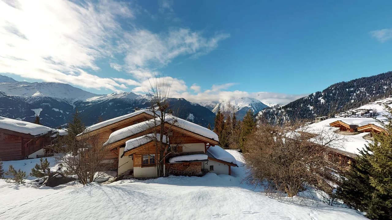 Stunning Mountain Chalet with Indoor Pool photo 2
