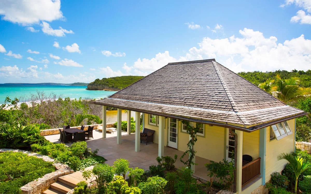 BEAUTIFUL ESTATE NEAR LONG BAY BEACH photo 4