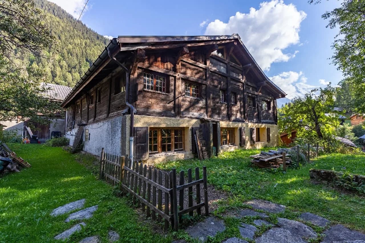 Fabulous Farmhouse-style Chalet Near Grands Montets Ski Lift