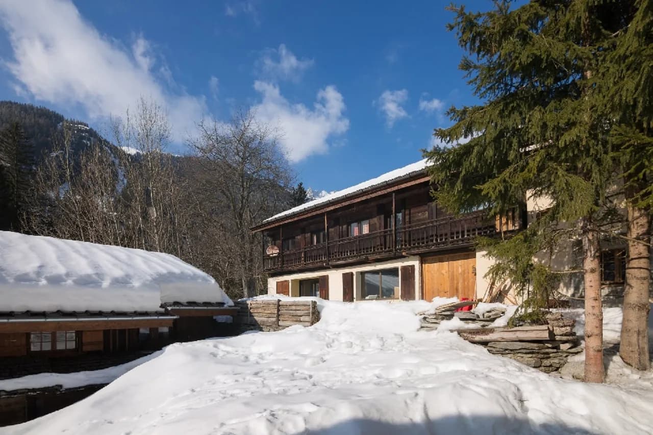 Fabulous Farmhouse-style Chalet Near Grands Montets Ski Lift photo 3