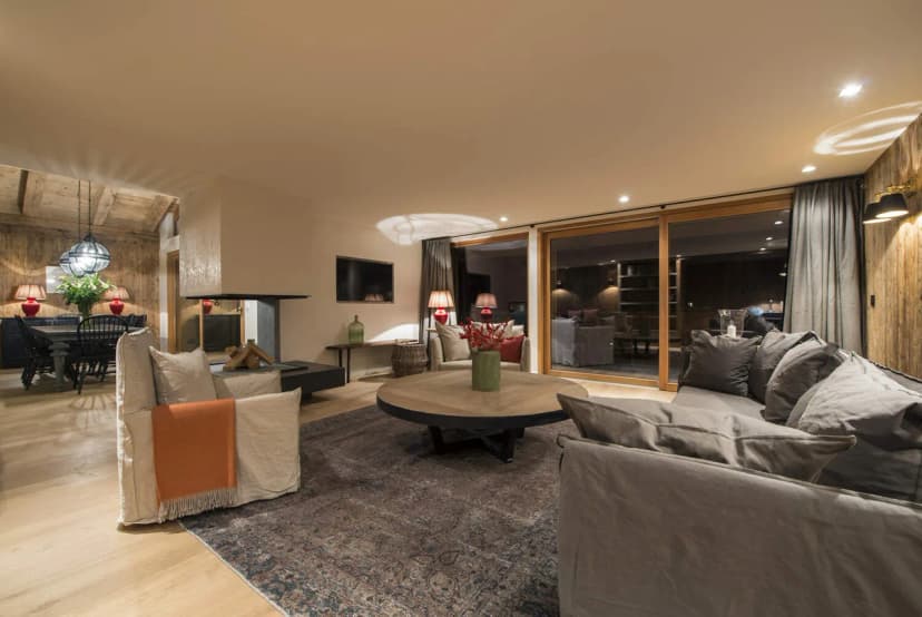 PRIME DELUXE PENTHOUSE