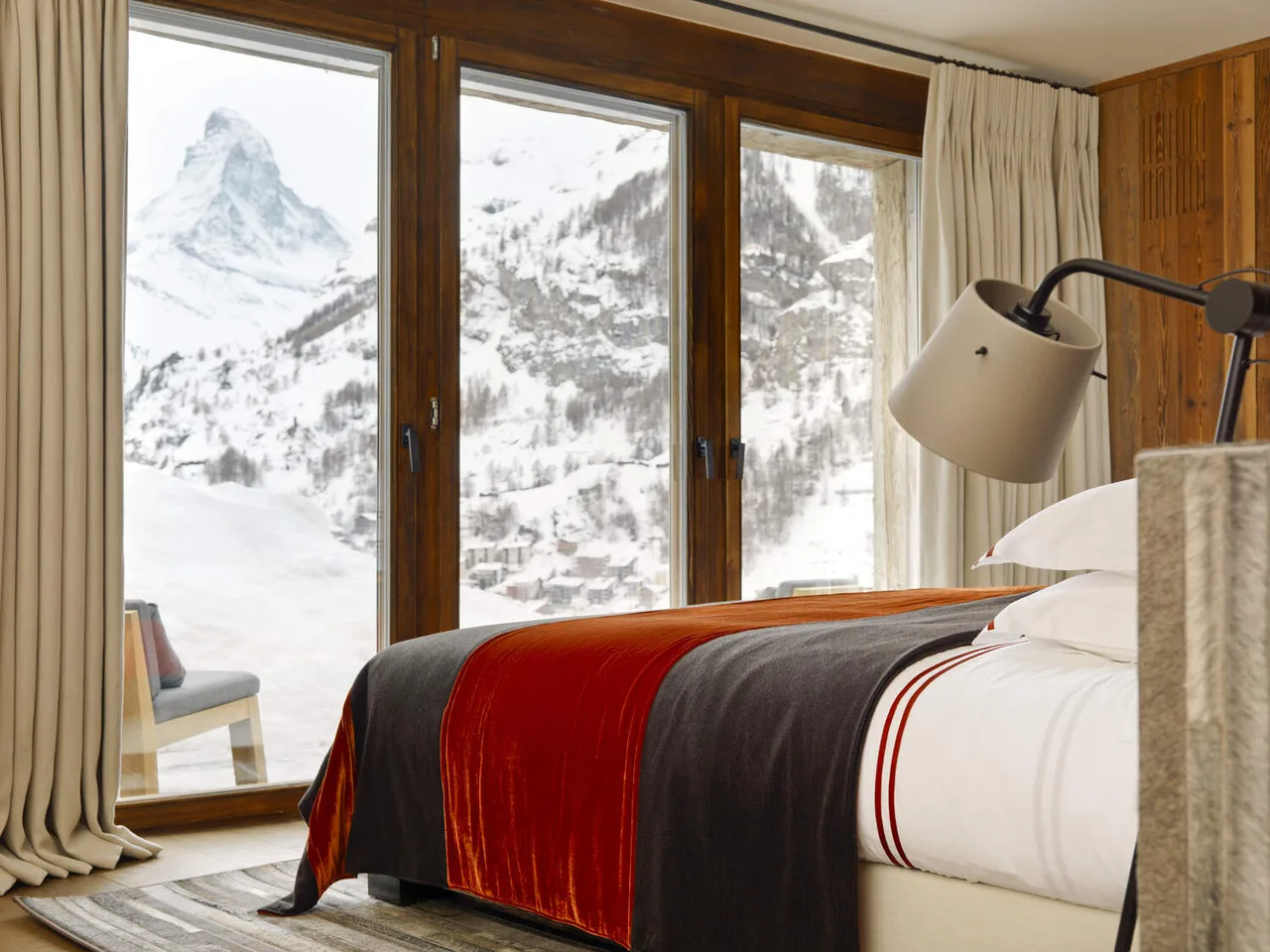 BEAUTIFUL GRAND CHALET WITH STEAM ROOM, SAUNA AND JACUZZI photo 4