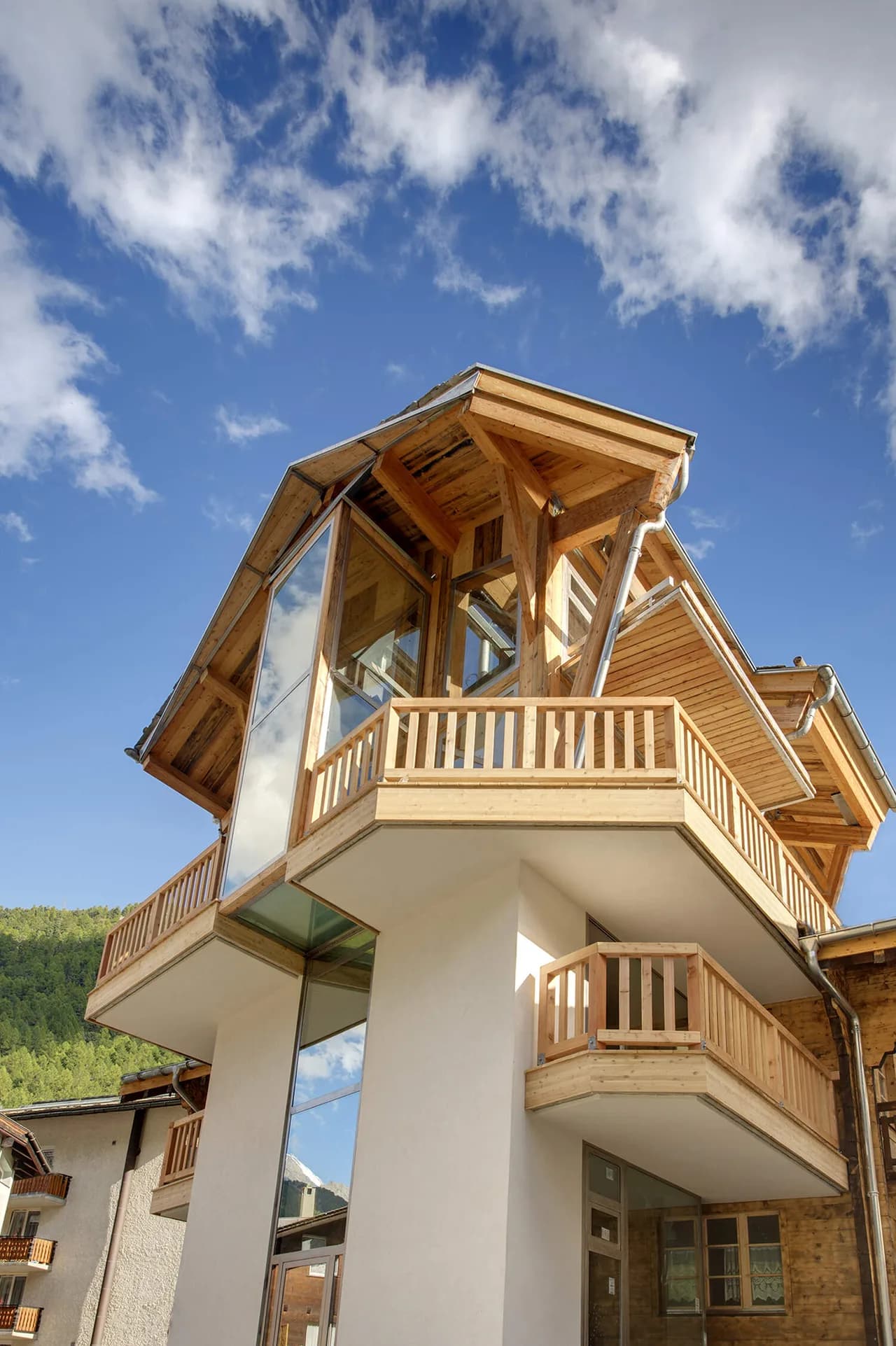 PREMIUM ALPINE CHALET WITH SAUNA AND JACUZZI photo 2
