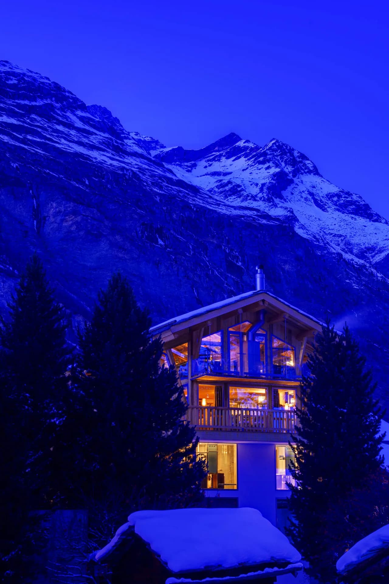 PREMIUM ALPINE CHALET WITH SAUNA AND JACUZZI photo 4
