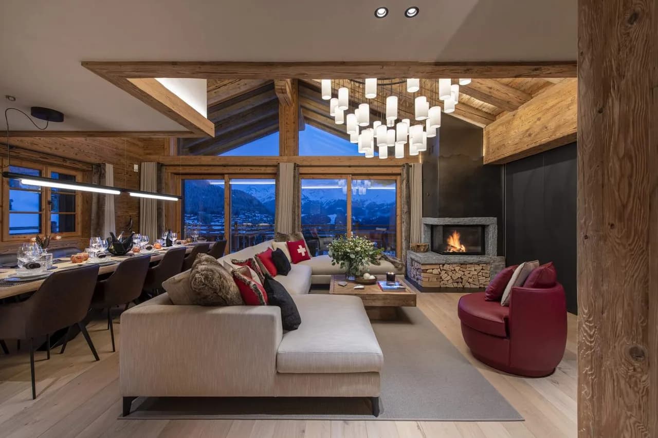 SPECTACULAR HOUSE WITH OUTDOOR JACUZZI AND PICTURESQUE MOUNTAIN VIEWS photo 5
