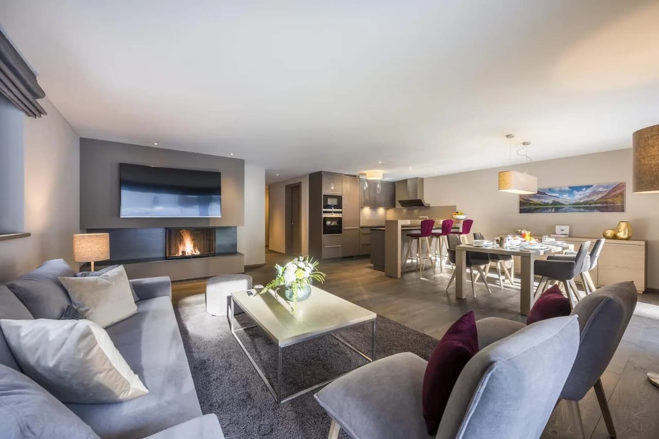 ALLURING APARTMENT WITH OUTDOOR JACUZZI AND BREATHTAKING MOUNTAIN VIEWS photo 3