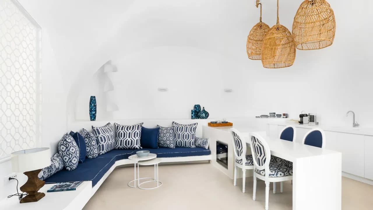 Private Luxurious Santorini Paradise With Cycladic Traditional Architecture photo 2