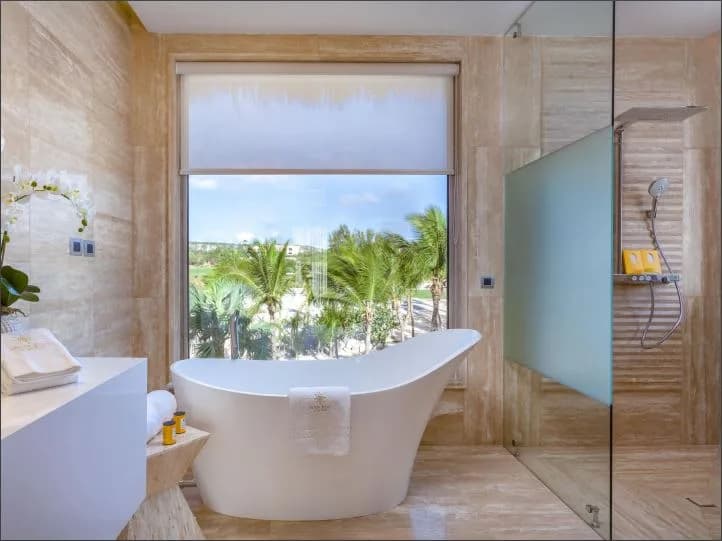GORGEOUS BEACH FRONT APARTMENT IN PUNTA CANA