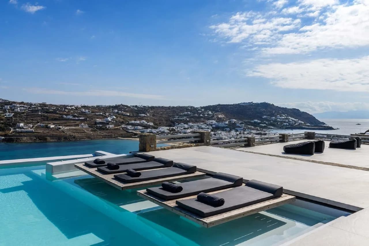 Stunning Villa With Mesmerizing Vistas Of The Aegean Sea photo 3