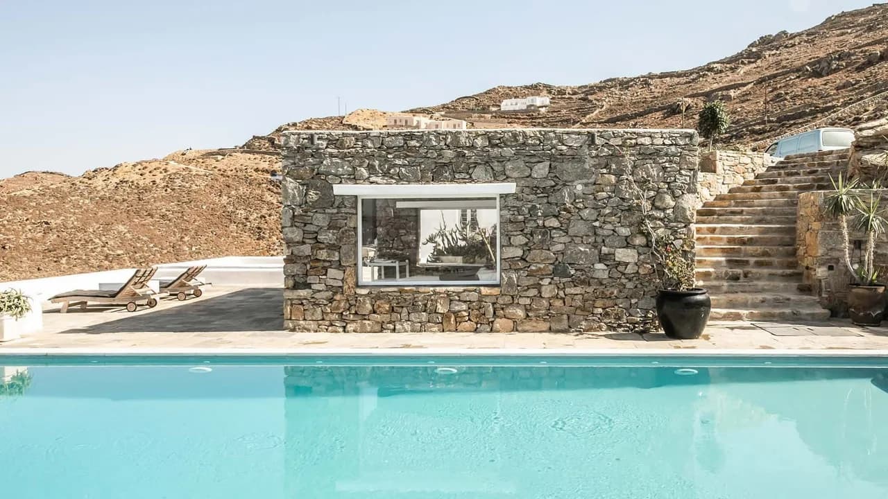 ULTIMATE MYKONOS VILLA WITH GLORIOUS SEA VISTAS photo 3