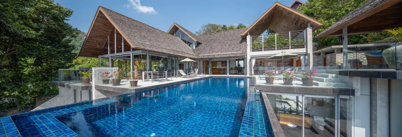 STUNNING VILLA WITH AN AMAZING SUNSET VIEW photo 5