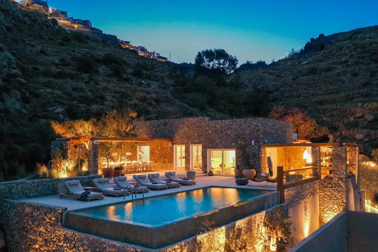 Promising Mykonos Villa With Glorious View Of Aegean Sea photo 3