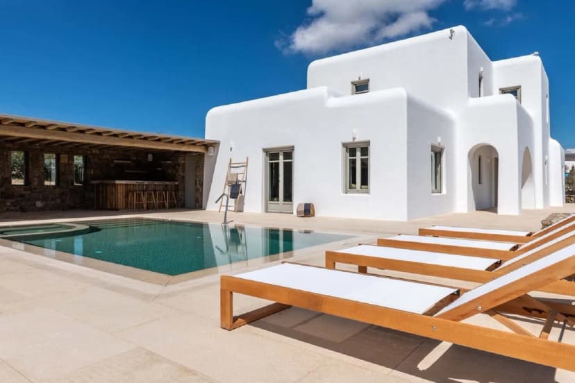 Amazing Villa In Mykonos Near The Stunning Ftelia Beach