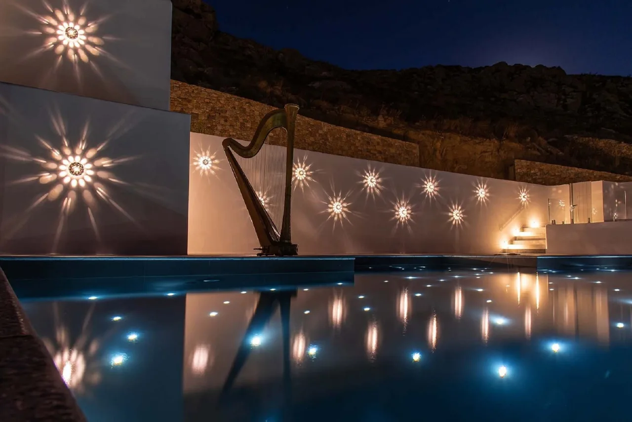 3-level Mykonos Villa With Breathtaking View For Pure Indulgence photo 2