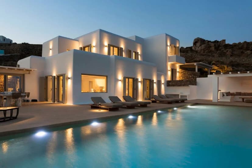 PROPERTY NESTLED ON A HILL WITH A PANORAMIC VIEW OF THE AEGEAN SEA