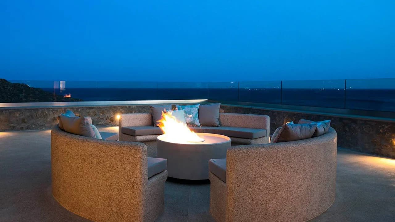 Luxury Mykonos Oasis With Exquisite Scenery photo 4
