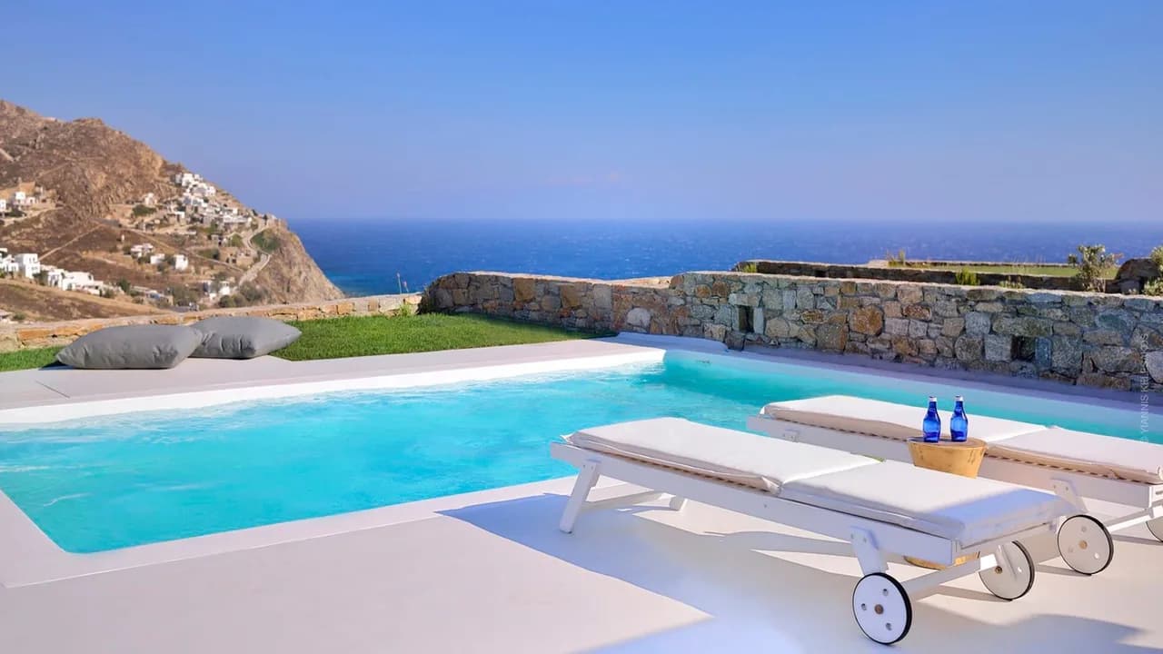 Relaxing Mykonos Villa Above The Crystal-clear Water Of Elia Beach photo 3