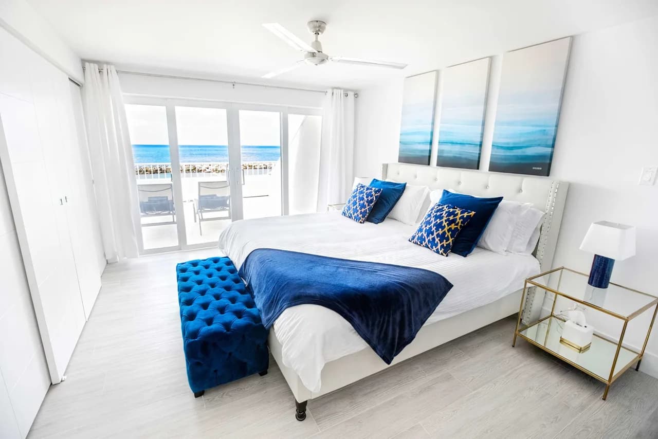 Ocean View Beachfront Villa in Cayman photo 5