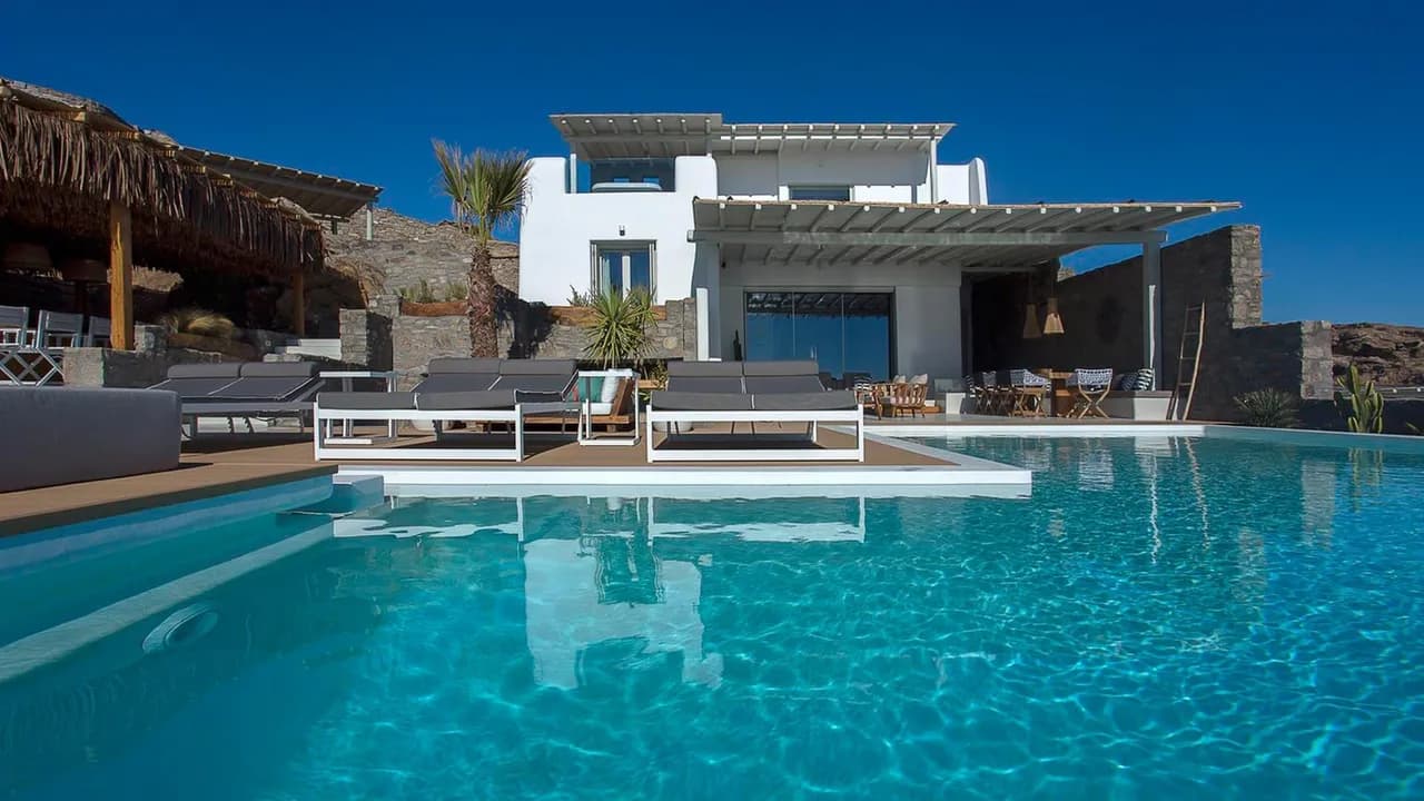 Absolute Luxury Villa For Intimate Family Getaway photo 2