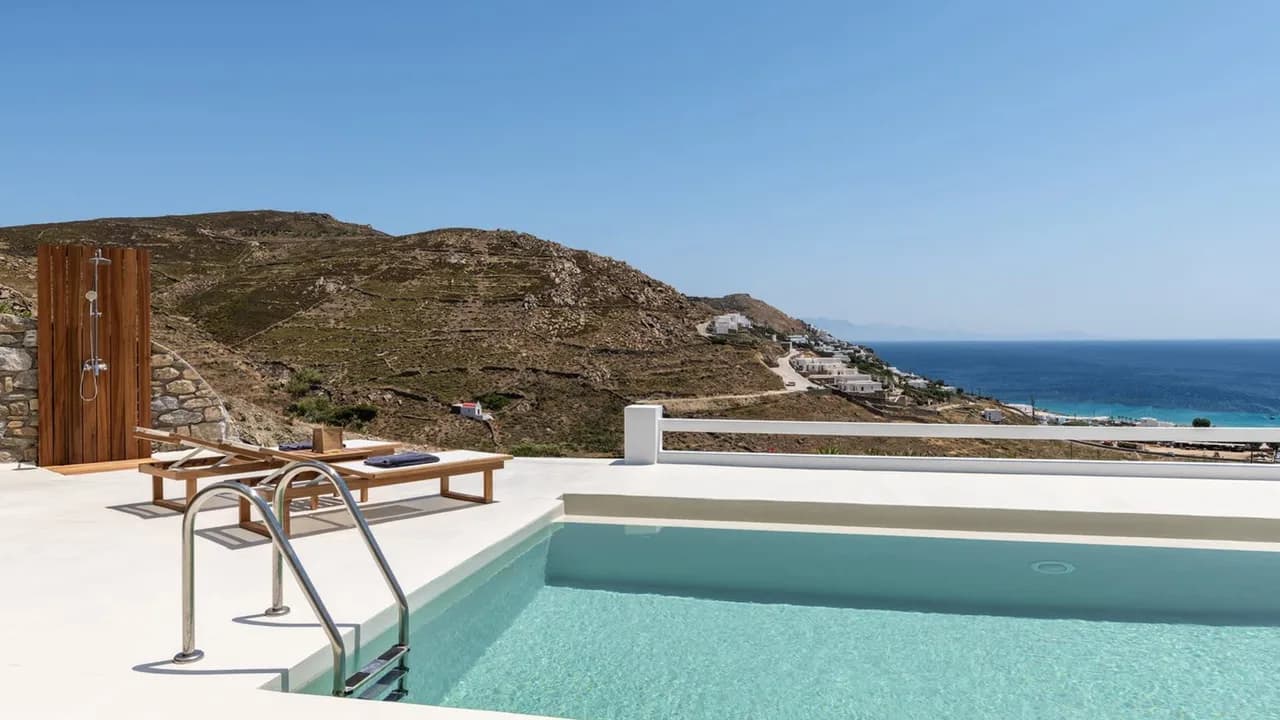 Luxurious Home Away From Home In Oasis Of Sophisticated Simplicity photo 2