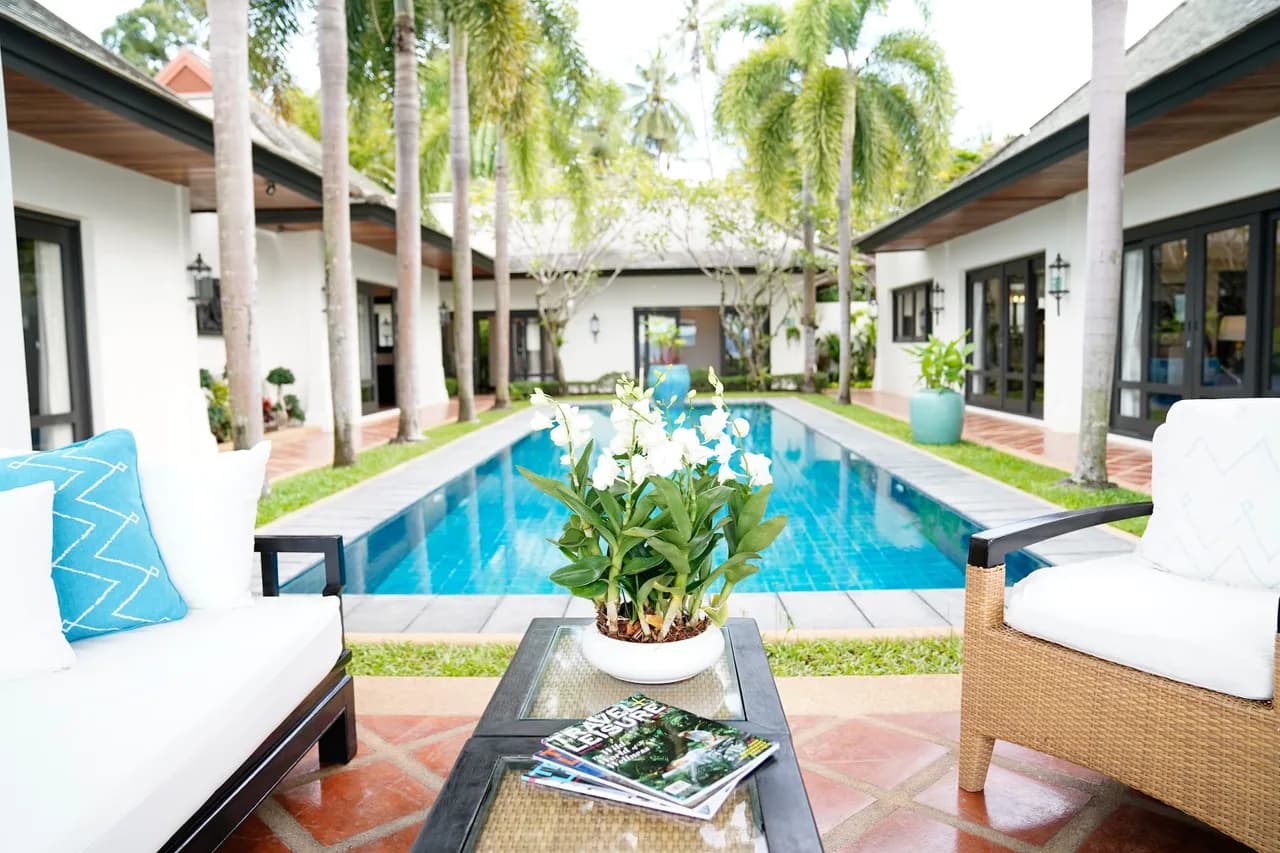 Contemporary Villa On A Pristine Beach Frontage photo 2
