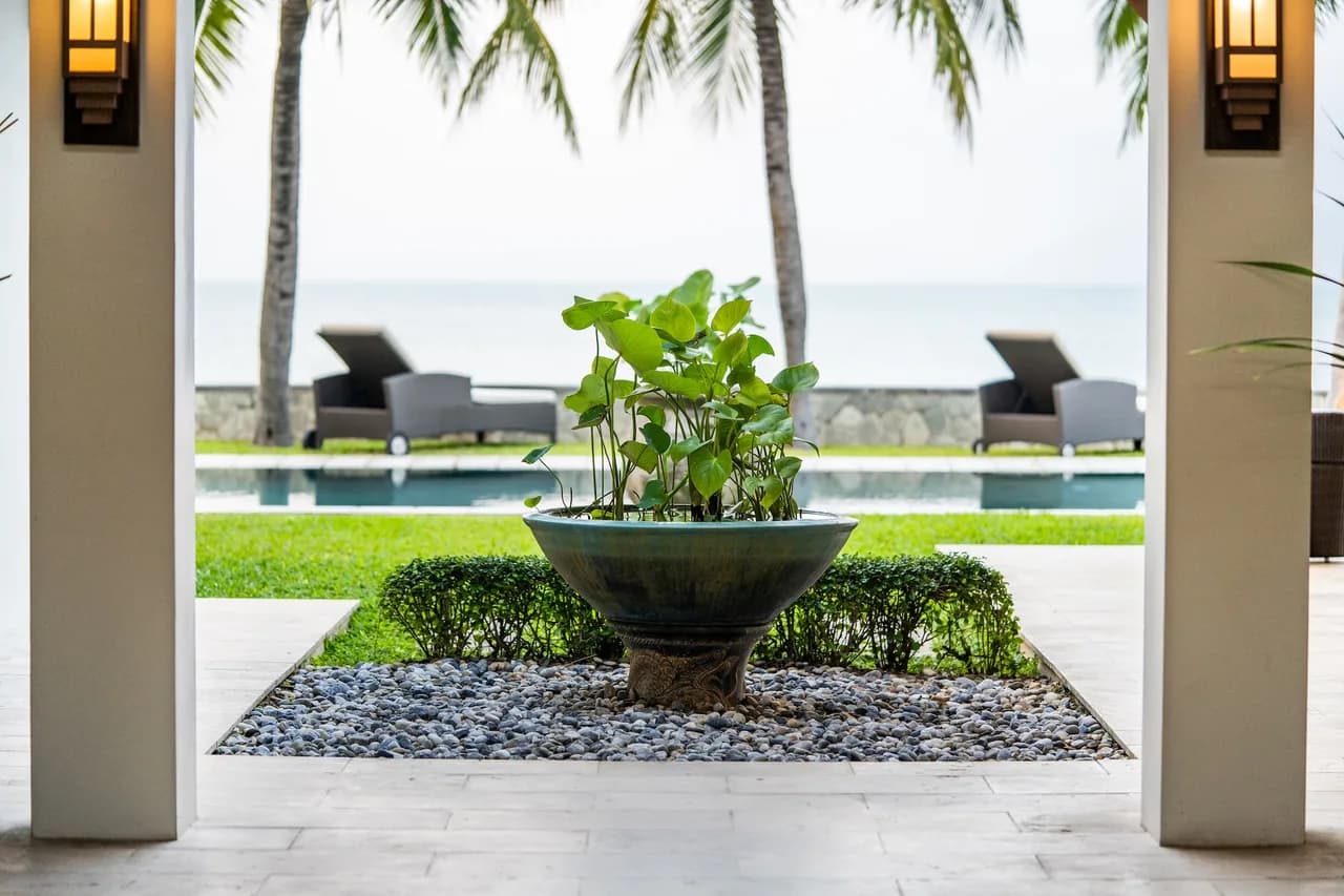 LARGE MODERN THAI VILLA ON THE BEACH photo 2