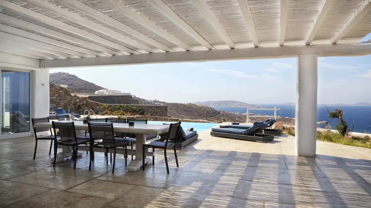 Sophisticated Simplicity Villa With Beautiful View Of The Pool Terrace photo 2