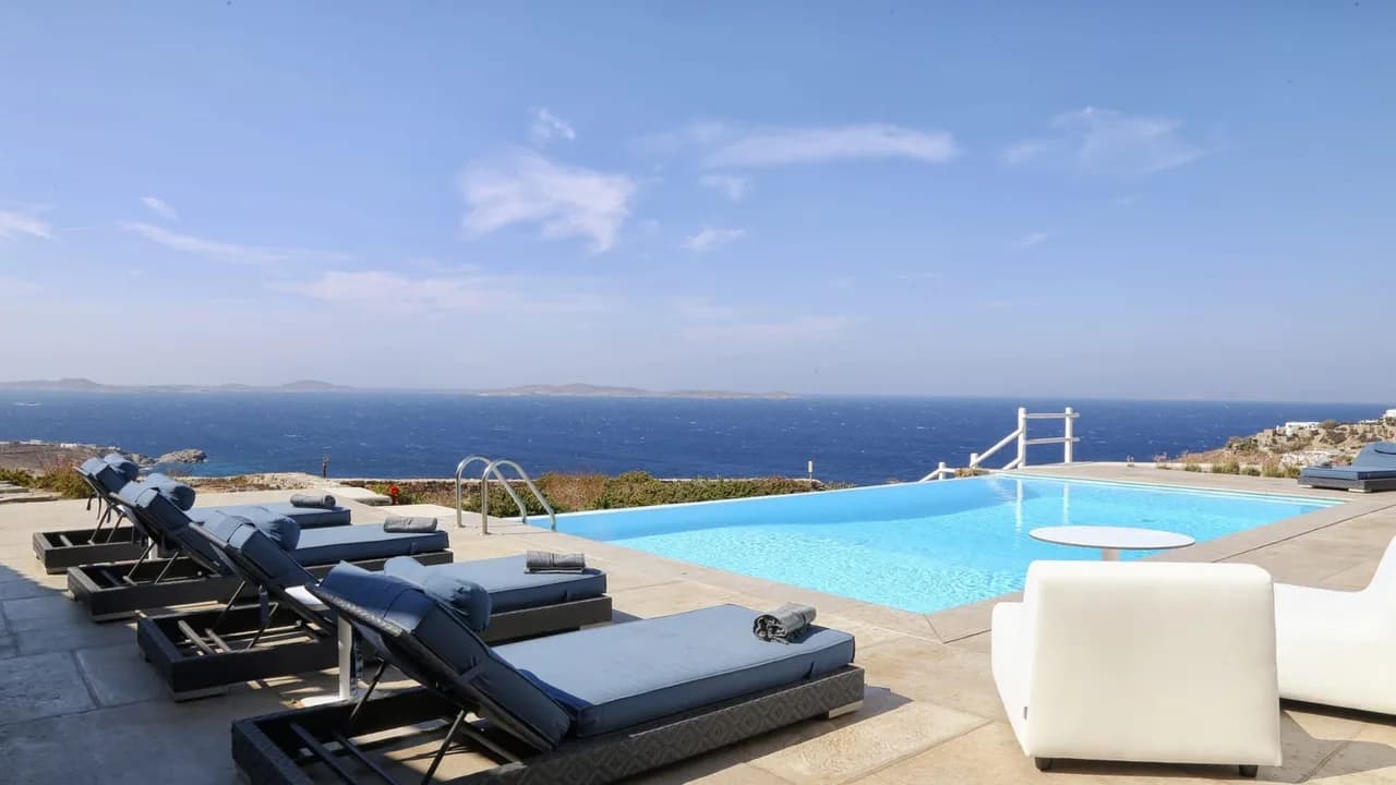 Sophisticated Simplicity Villa With Beautiful View Of The Pool Terrace photo 3